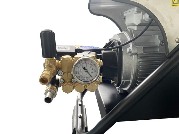 Hidrolavadora Ahnpro 2516 250 bar 380 volt Agua Fria TOTAL STOP - Imagen 2